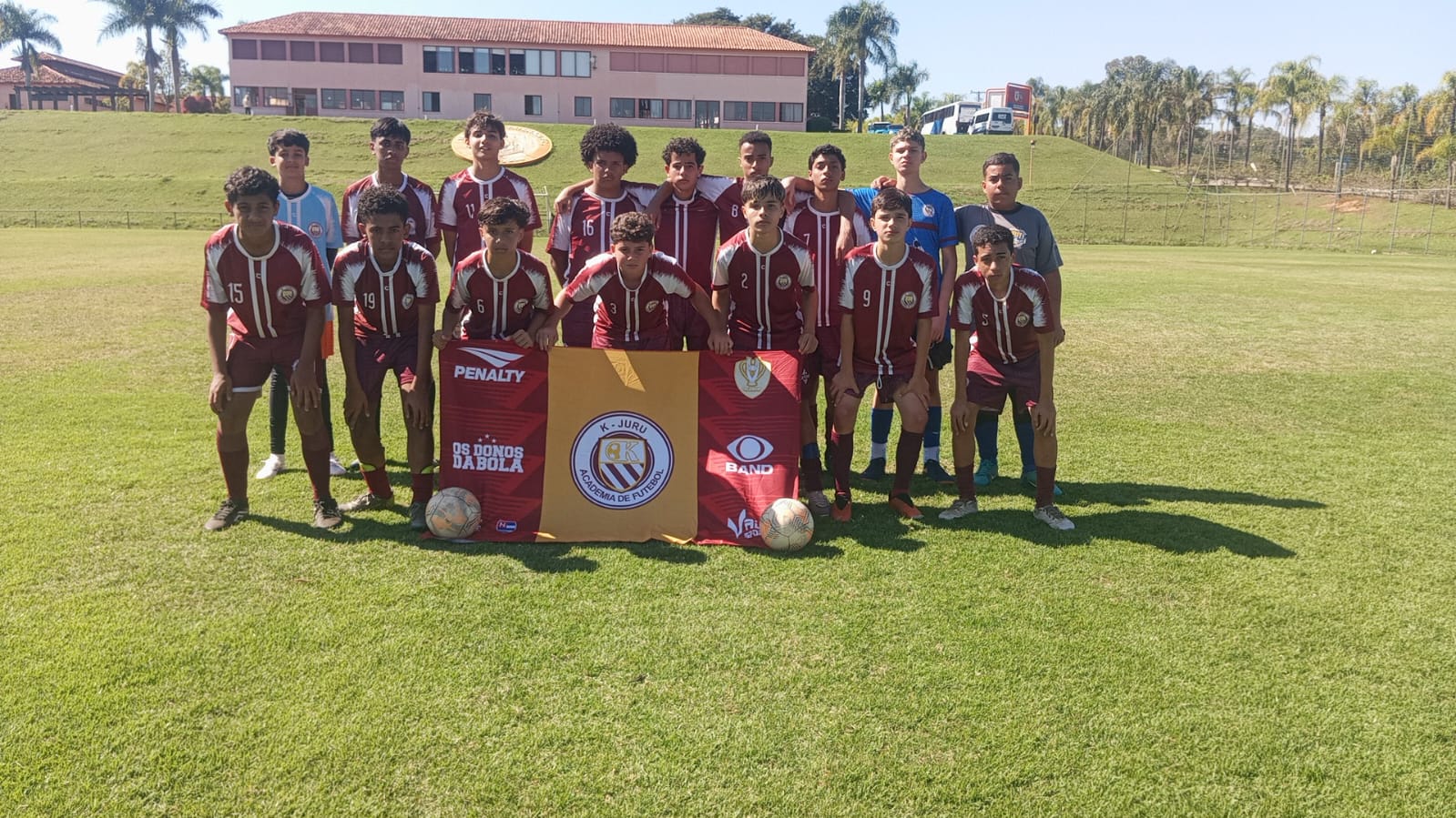 Equipe da K-Juru em campo durante a avaliação do Clube Desportivo Brasil 2026